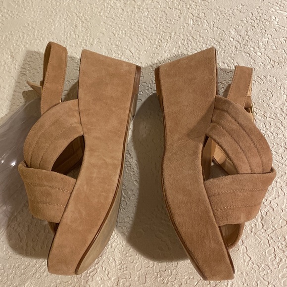 J Crew Marcie Tan Suede Criss Cross Wedge Sandals 8 Beautiful Shoes. - Picture 13 of 16